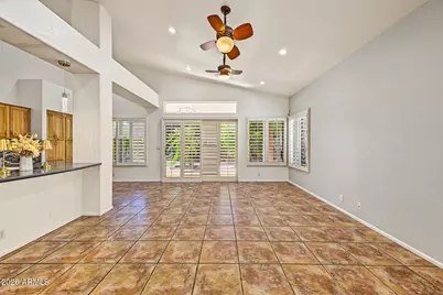 19812 N 91st Lane, Peoria, AZ 85382 - Photo 7