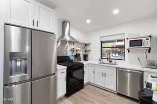 2635 E Clarendon Ave, Phoenix, AZ 85016 - Photo 71