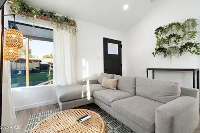 2635 E Clarendon Avenue, Phoenix, AZ 85016 - Photo 37