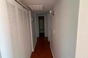5631 N 67th Dr, Glendale, AZ 85303 - Photo 5