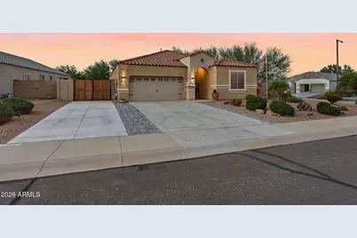 13422 W Desert Moon Way, Peoria, AZ 85383 - Photo 5
