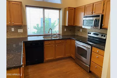 19495 N 90th Lane, Peoria, AZ 85382 - Photo 9