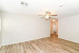 2358 E Spruce Dr, Chandler, AZ 85286 - Photo 9