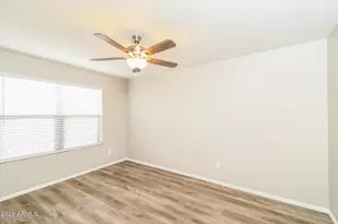 2358 E Spruce Dr, Chandler, AZ 85286 - Photo 11