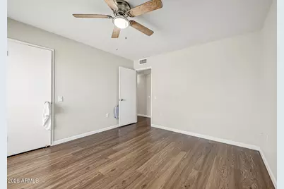 9907 W Hawthorn Drive, Sun City, AZ 85351 - Photo 21