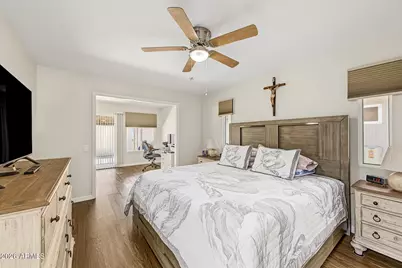 9907 W Hawthorn Drive, Sun City, AZ 85351 - Photo 15