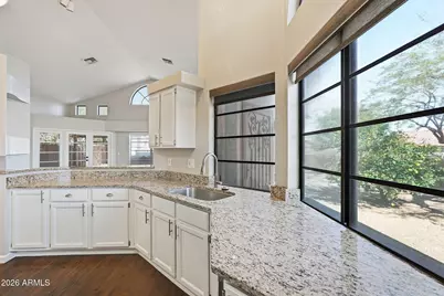 3538 E South Fork Drive, Phoenix, AZ 85044 - Photo 11