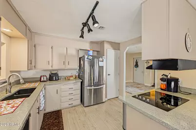 9119 E Citrus Lane N, Sun Lakes, AZ 85248 - Photo 15