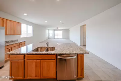 25413 N 172nd Lane, Surprise, AZ 85387 - Photo 3