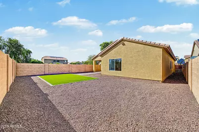 11835 W Daley Court, Sun City, AZ 85373 - Photo 33