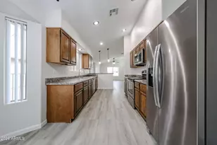 2110 W Washington St, Phoenix, AZ 85009 - Photo 15