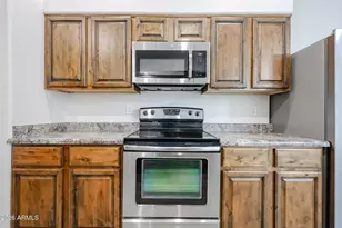 2110 W Washington St, Phoenix, AZ 85009 - Photo 13
