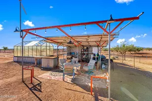 33639 W Carefree Hwy, Wickenburg, AZ 85390 - Photo 25