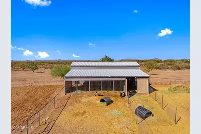 33639 W Carefree Highway, Wickenburg, AZ 85390 - Photo 3