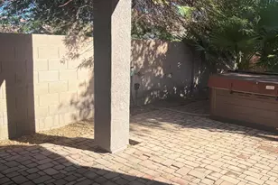 2237 W Carolina Dr, Phoenix, AZ 85023 - Photo 17