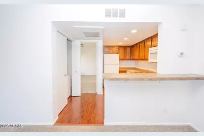 700 W University Drive #220, Tempe, AZ 85281 - Photo 5