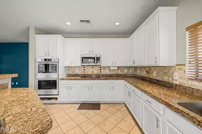 11521 E Quintana Avenue, Mesa, AZ 85212 - Photo 11
