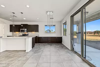 3275 E Sports Drive, Gilbert, AZ 85298 - Photo 9
