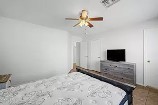 8564 W Mission Ln, Peoria, AZ 85345 - Photo 15