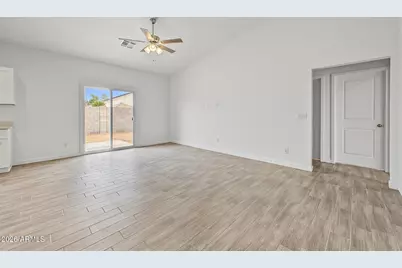 11923 W Cabrillo Drive, Arizona City, AZ 85123 - Photo 9