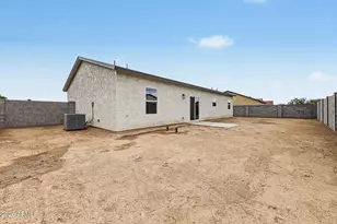 11923 W Cabrillo Dr, Arizona City, AZ 85123 - Photo 31