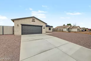 11923 W Cabrillo Dr, Arizona City, AZ 85123 - Photo 3