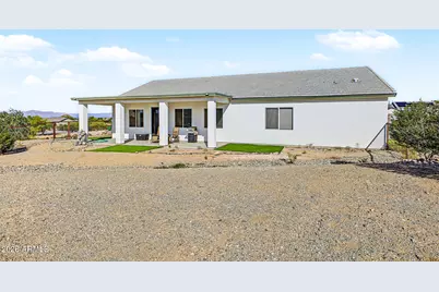 28344 N Blue Bird Road, San Tan Valley, AZ 85144 - Photo 39