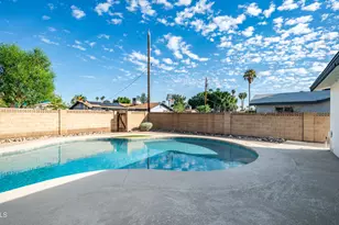 9221 N 37th Ave, Phoenix, AZ 85051 - Photo 25