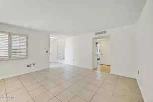 10319 W Cumberland Dr, Sun City, AZ 85351 - Photo 5