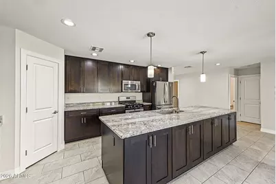 8714 E Clarendon Avenue, Scottsdale, AZ 85251 - Photo 13