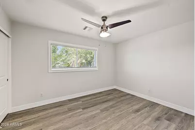 8714 E Clarendon Avenue, Scottsdale, AZ 85251 - Photo 23