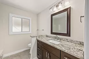 8714 E Clarendon Ave, Scottsdale, AZ 85251 - Photo 27