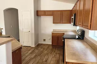 11229 W Chase Dr, Avondale, AZ 85323 - Photo 5