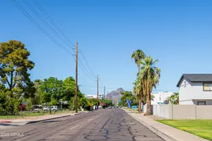 3823 N 28th St, Phoenix, AZ 85016 - Photo 13