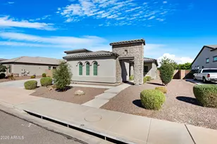 8039 N 171st Ln, Waddell, AZ 85355 - Photo 3