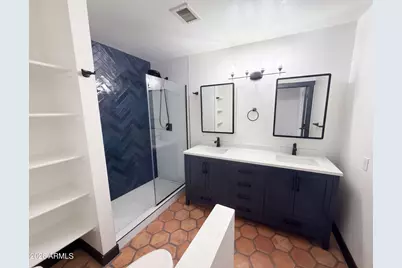 18654 N 45th Avenue, Glendale, AZ 85308 - Photo 17