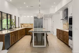 5849 E Hummingbird Ln, Paradise Valley, AZ 85253 - Photo 5