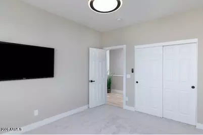 3805 E Monterey Way, Scottsdale, AZ 85251 - Photo 11