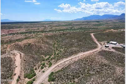 3Xx W Lonely Dove Pl -- #11, Huachuca City, AZ 85616 - Photo 21