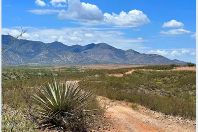 3Xx W Lonely Dove Pl -- #11, Huachuca City, AZ 85616 - Photo 1