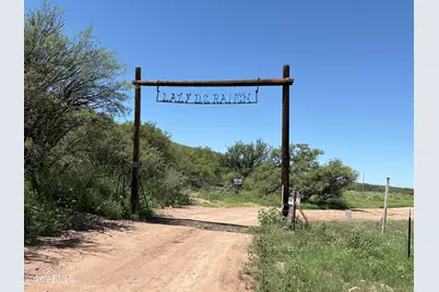 3Xx W Lonely Dove Pl -- #11, Huachuca City, AZ 85616 - Photo 11