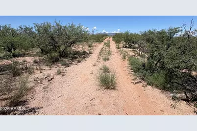 3Xx W Lonely Dove Pl -- #11, Huachuca City, AZ 85616 - Photo 25