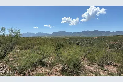 3Xx W Lonely Dove Pl -- #11, Huachuca City, AZ 85616 - Photo 13