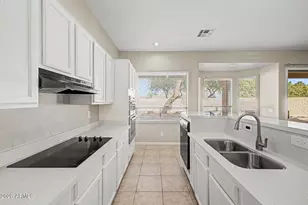 1571 E Stirrup Ct, Gilbert, AZ 85296 - Photo 19