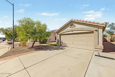 15808 N 138th Lane, Surprise, AZ 85374 - Photo 3