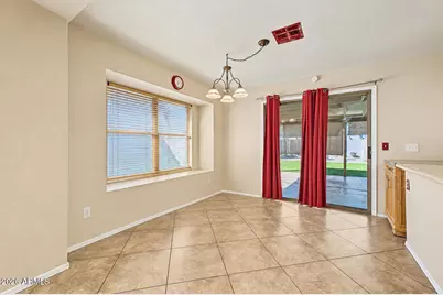 15808 N 138th Lane, Surprise, AZ 85374 - Photo 7