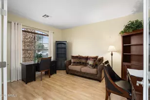 17819 W Club Vista Dr, Surprise, AZ 85374 - Photo 3