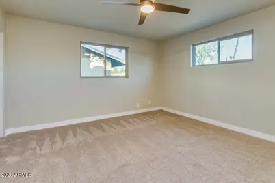 554 W 19th Street, Tempe, AZ 85281 - Photo 31