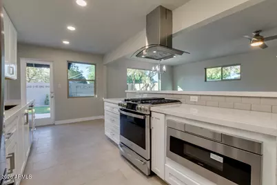 554 W 19th Street, Tempe, AZ 85281 - Photo 19