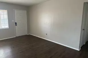 2406 W Marlette Ave, Phoenix, AZ 85015 - Photo 3